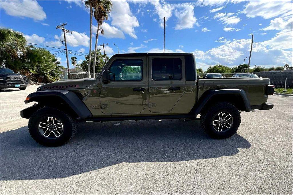 new 2025 Jeep Gladiator car, priced at $48,304