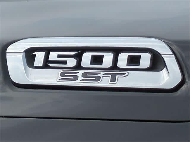 new 2025 Ram 1500 car, priced at $60,782