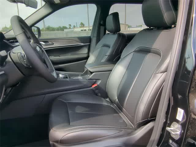 new 2025 Jeep Grand Cherokee L car, priced at $44,655