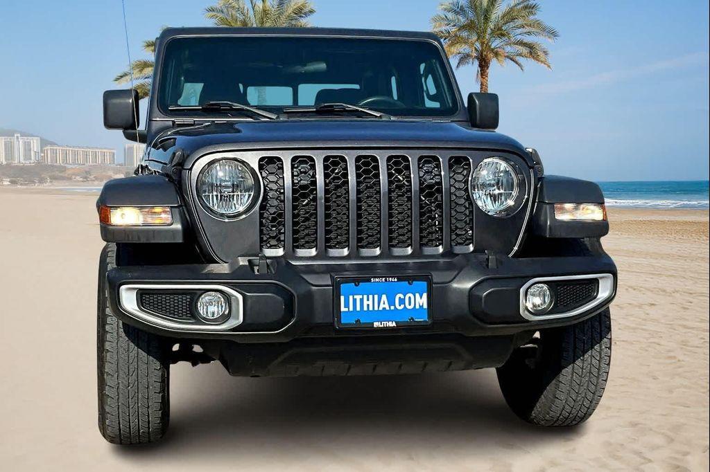 used 2023 Jeep Gladiator car, priced at $30,788