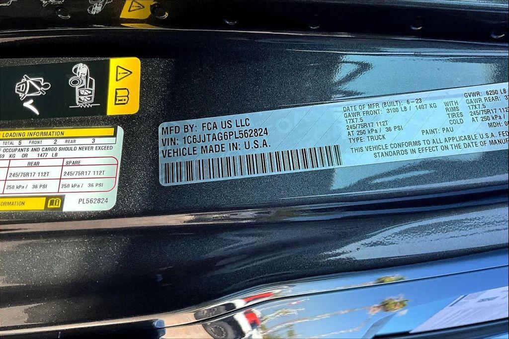 used 2023 Jeep Gladiator car, priced at $30,788