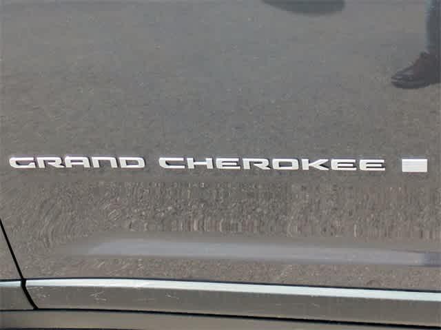 new 2024 Jeep Grand Cherokee L car, priced at $56,152