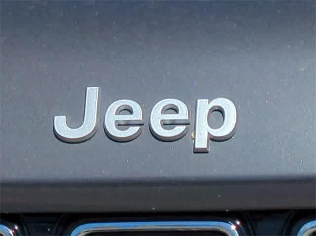 new 2024 Jeep Grand Cherokee L car, priced at $56,152