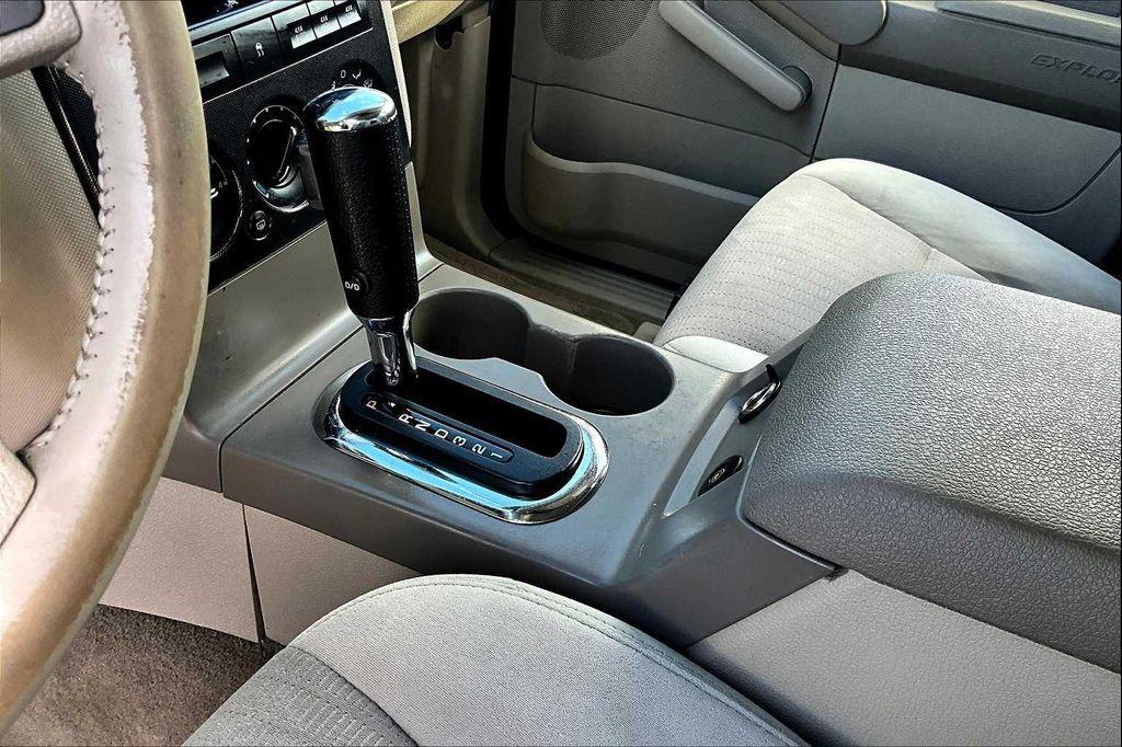 used 2008 Ford Expedition car, priced at $8,165