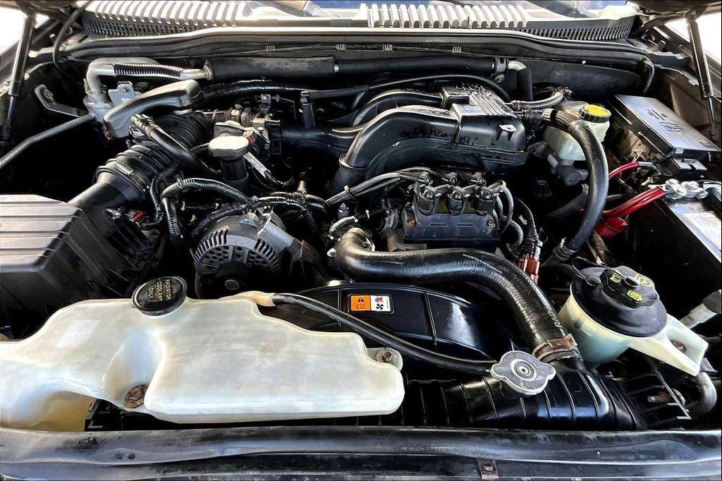 used 2008 Ford Expedition car, priced at $8,165