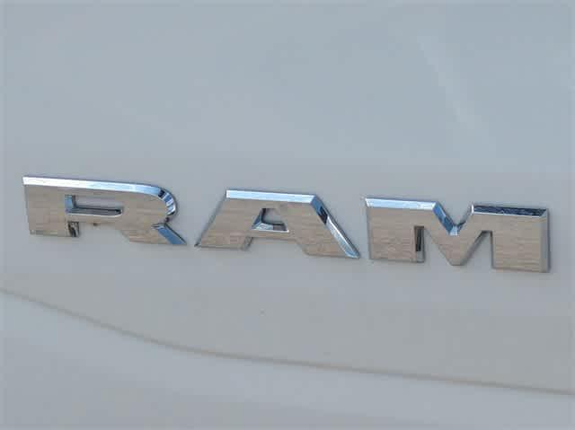 new 2025 Ram 1500 car, priced at $43,642