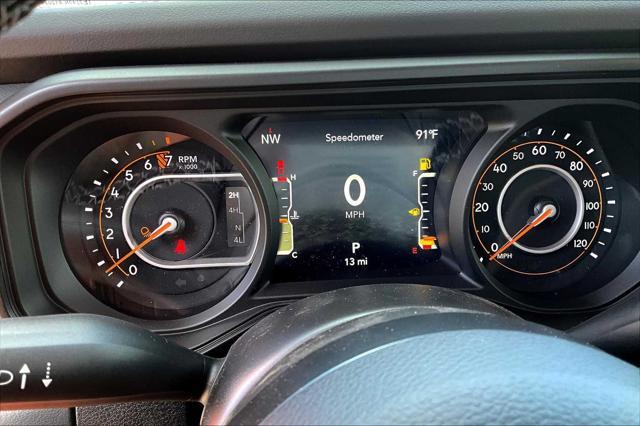 new 2025 Jeep Gladiator car, priced at $47,717