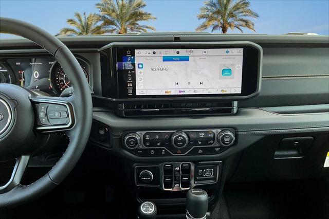 new 2025 Jeep Gladiator car, priced at $47,717