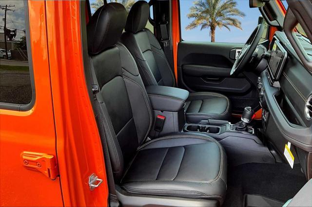 new 2025 Jeep Gladiator car, priced at $47,717