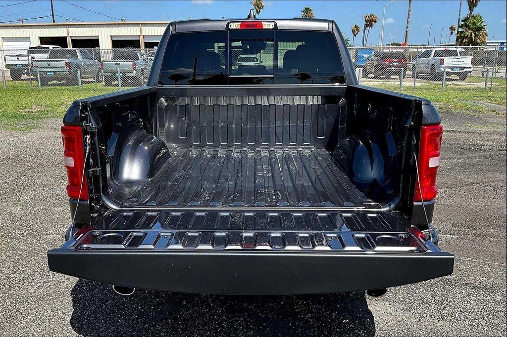 new 2025 Ram 1500 car, priced at $52,402