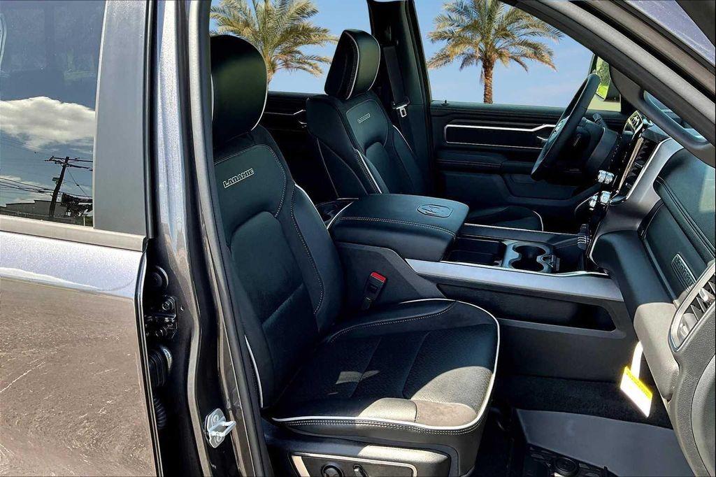 new 2025 Ram 1500 car, priced at $52,402