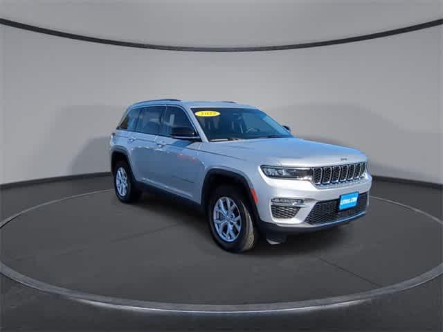 used 2022 Jeep Grand Cherokee car, priced at $32,991