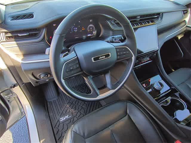 used 2022 Jeep Grand Cherokee car, priced at $32,991