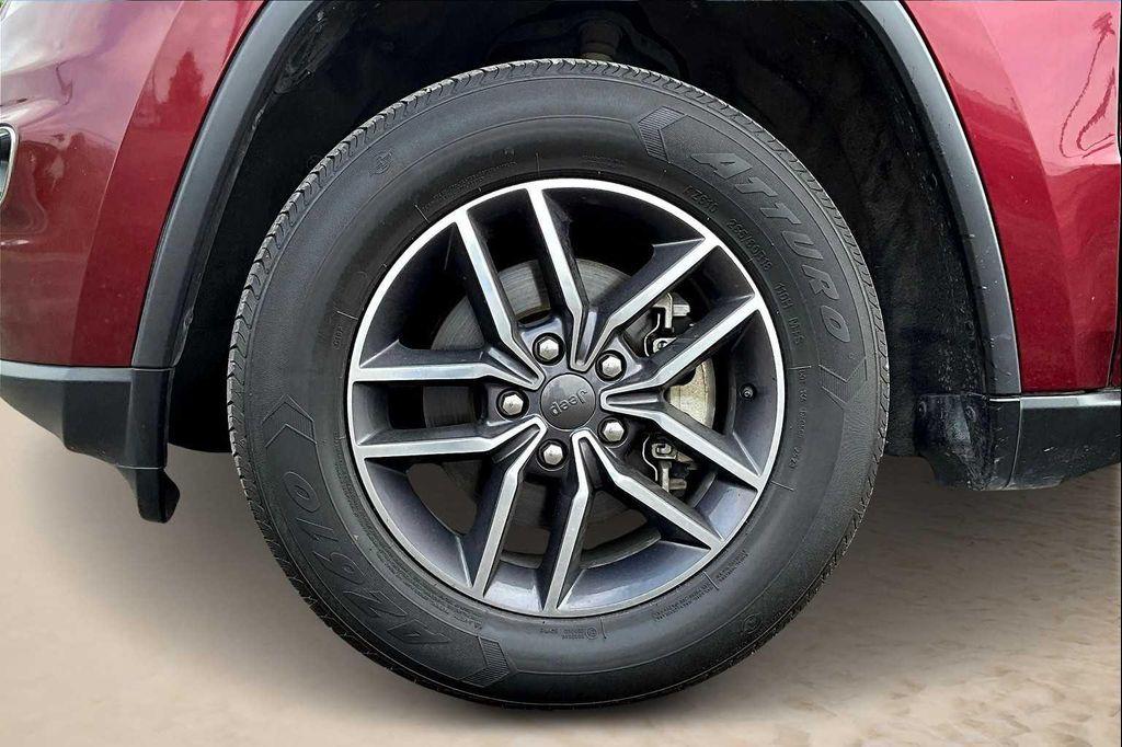 used 2019 Jeep Grand Cherokee car, priced at $15,520