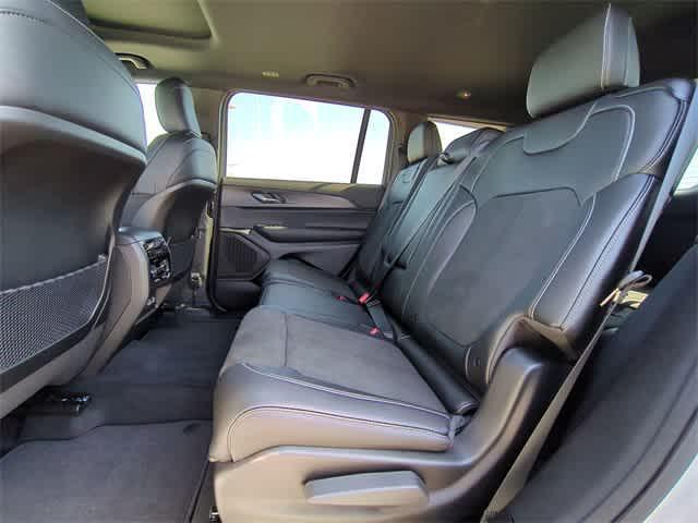 new 2025 Jeep Grand Cherokee L car, priced at $41,439