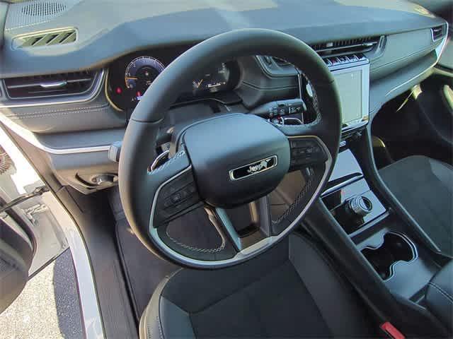 new 2025 Jeep Grand Cherokee L car, priced at $41,439