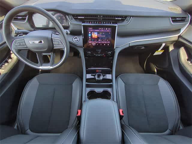 new 2025 Jeep Grand Cherokee L car, priced at $41,439