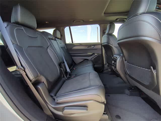 new 2025 Jeep Grand Cherokee L car, priced at $41,439