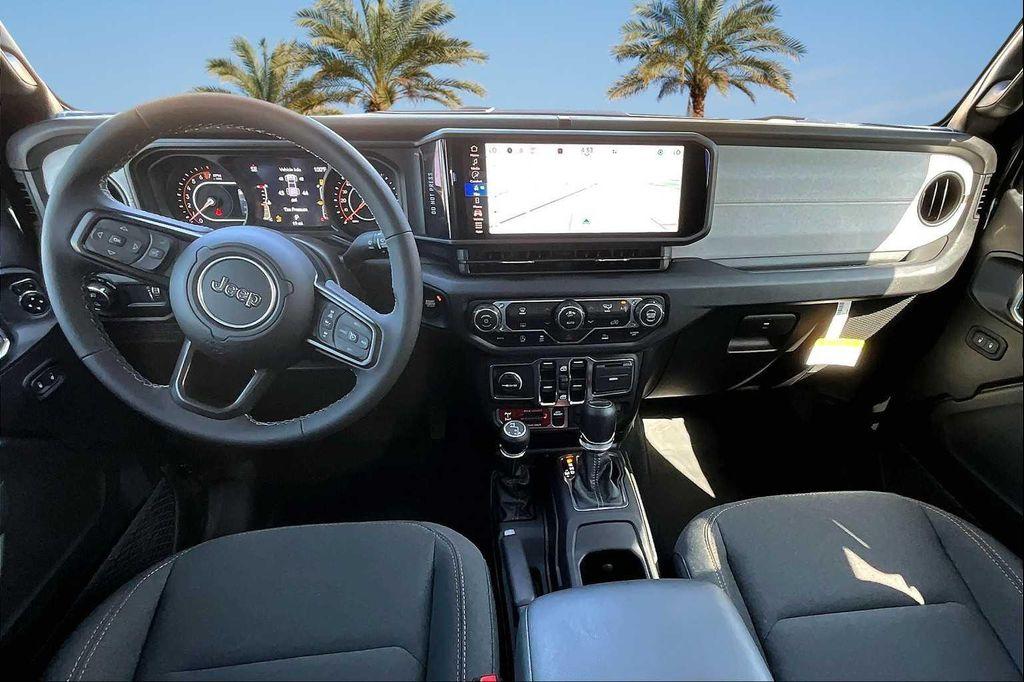 new 2025 Jeep Gladiator car, priced at $45,827