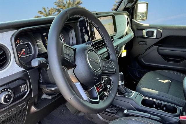 new 2025 Jeep Gladiator car, priced at $46,577