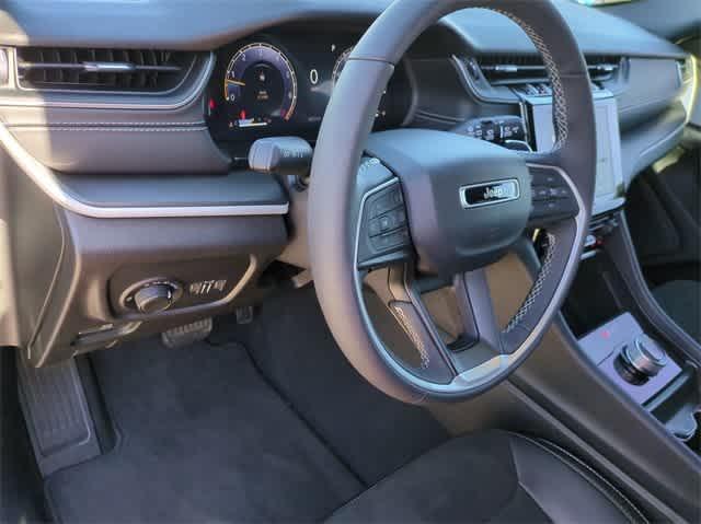 used 2023 Jeep Grand Cherokee car, priced at $38,490