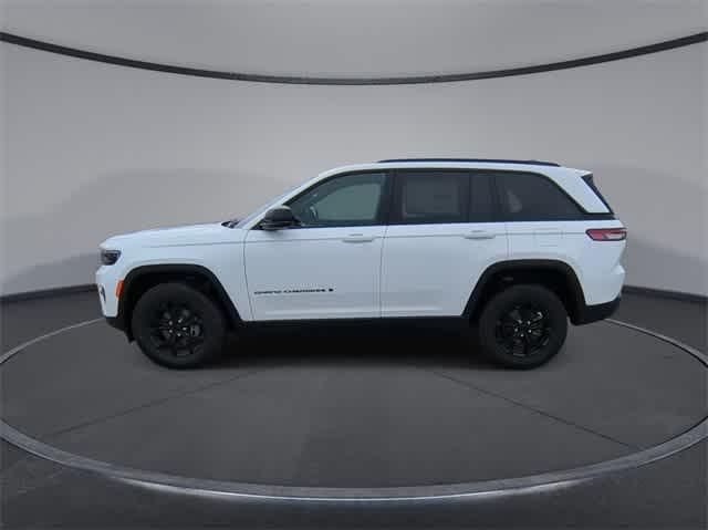 new 2025 Jeep Grand Cherokee car, priced at $39,931