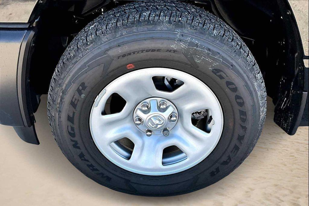 new 2025 Ram 1500 car, priced at $40,806