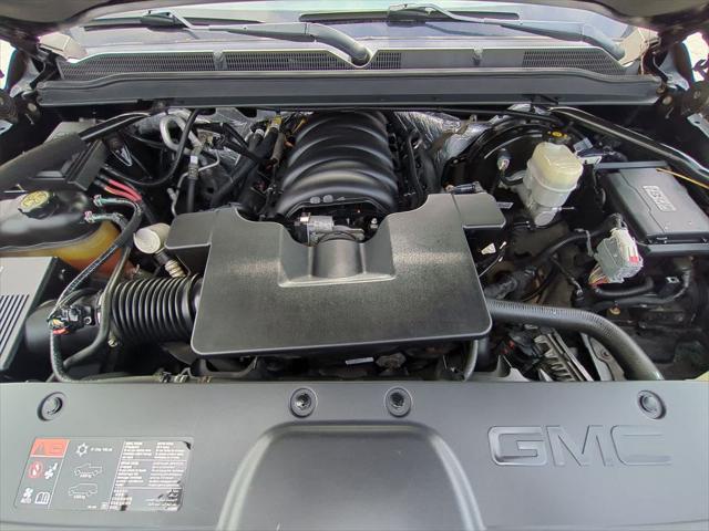 used 2015 GMC Yukon car, priced at $18,491