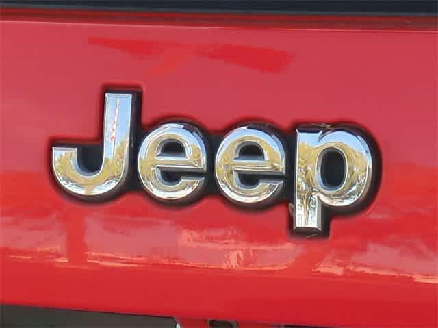 used 2021 Jeep Cherokee car, priced at $18,492