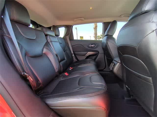 used 2021 Jeep Cherokee car, priced at $18,492