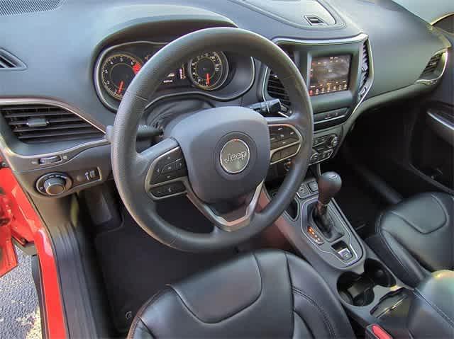 used 2021 Jeep Cherokee car, priced at $18,492