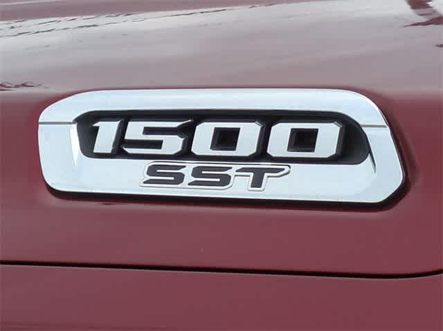 new 2025 Ram 1500 car, priced at $60,282