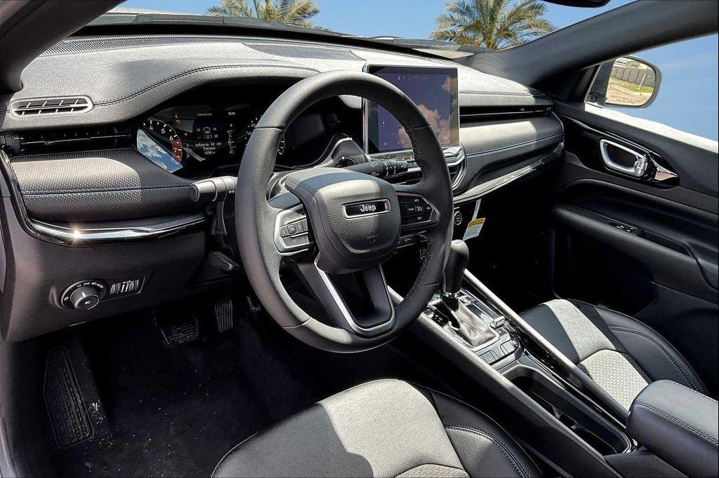 new 2025 Jeep Compass car, priced at $31,341