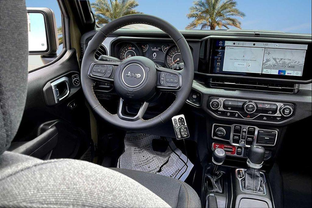 new 2025 Jeep Wrangler car, priced at $61,094