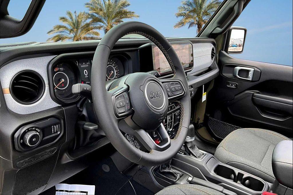 new 2025 Jeep Wrangler car, priced at $61,094