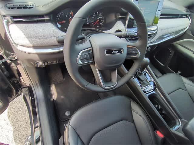 new 2025 Jeep Compass car, priced at $27,360