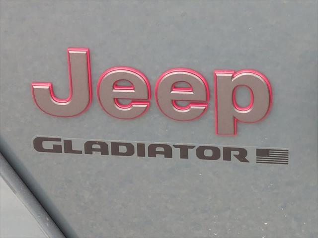 new 2025 Jeep Gladiator car, priced at $54,820