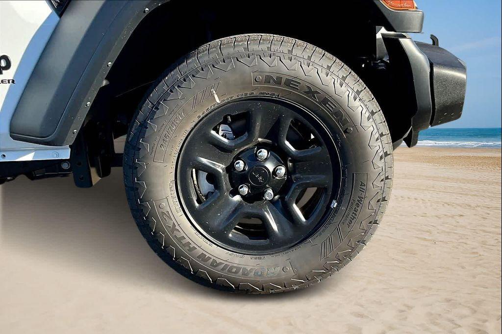 used 2018 Jeep Wrangler Unlimited car, priced at $19,832