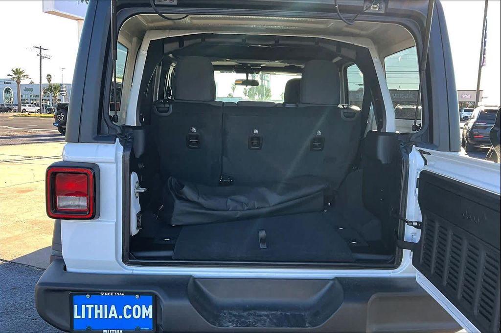 used 2018 Jeep Wrangler Unlimited car, priced at $19,832