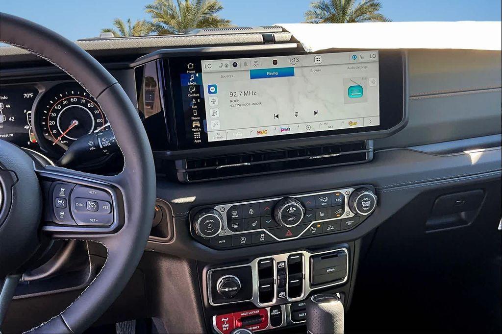 new 2025 Jeep Gladiator car, priced at $54,516