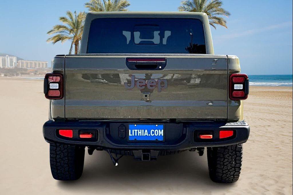 new 2025 Jeep Gladiator car, priced at $54,516