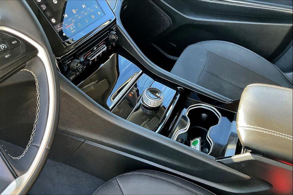 used 2023 Jeep Grand Cherokee L car, priced at $25,674