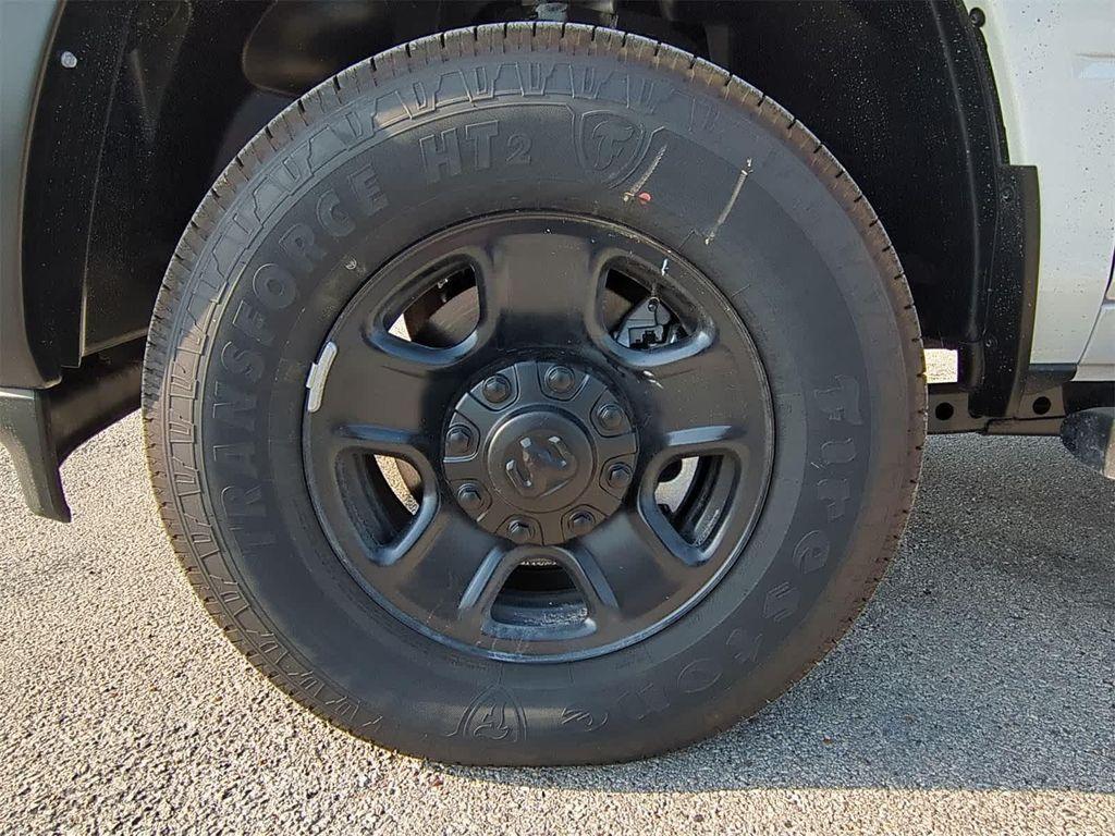 new 2025 Ram 3500 car, priced at $62,170