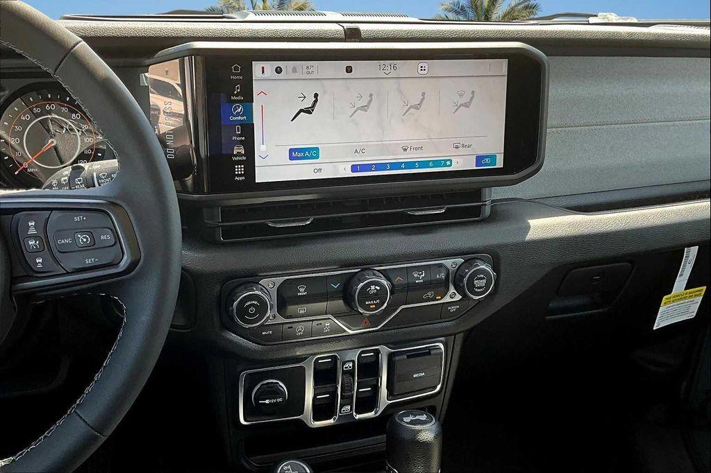 new 2025 Jeep Wrangler car, priced at $44,968