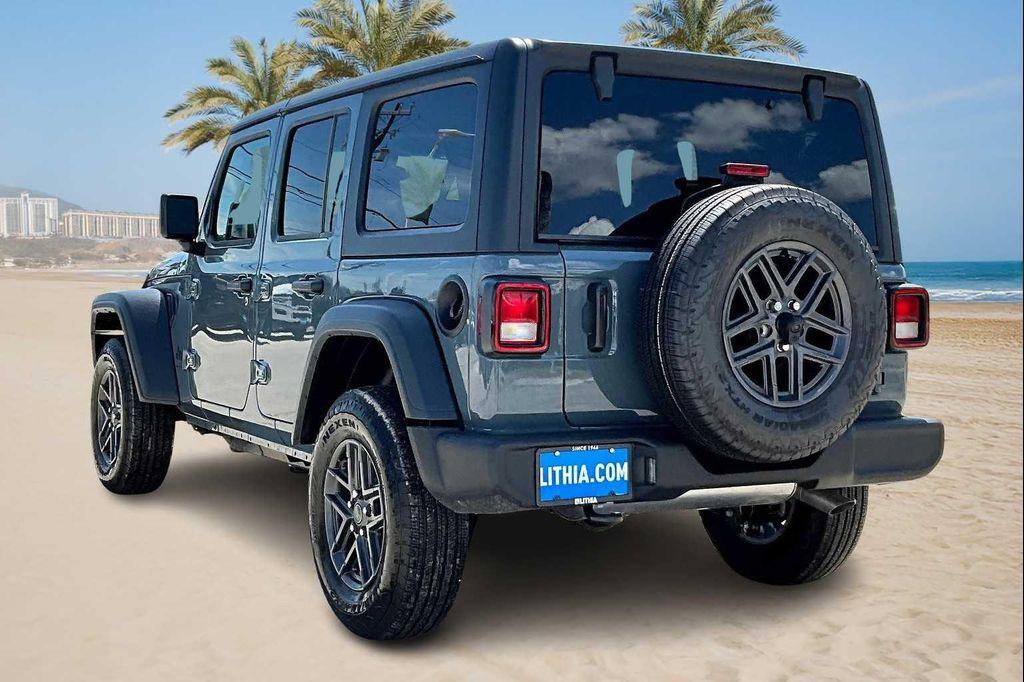 new 2025 Jeep Wrangler car, priced at $44,968