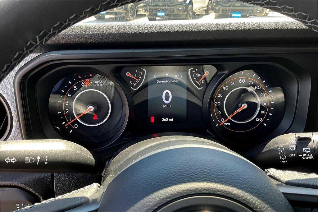 new 2025 Jeep Wrangler car, priced at $44,968