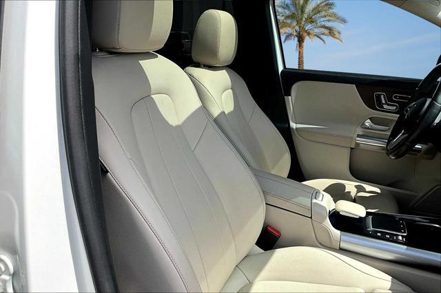 used 2022 Mercedes-Benz GLA 250 car, priced at $27,472