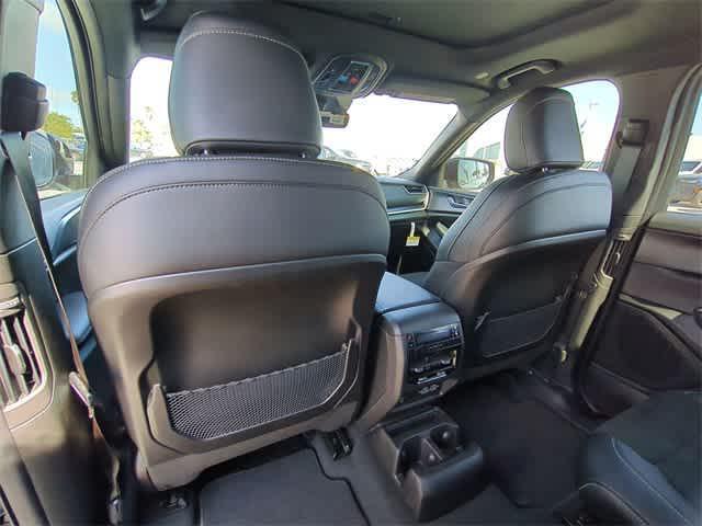new 2025 Jeep Grand Cherokee L car, priced at $41,401
