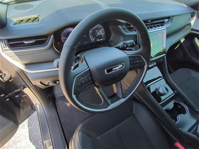 new 2025 Jeep Grand Cherokee L car, priced at $41,401