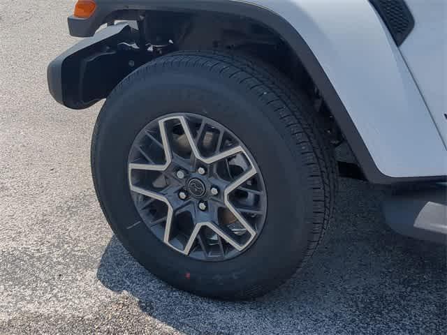 new 2025 Jeep Wrangler car, priced at $58,589